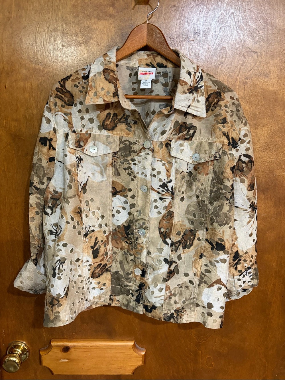 Ruby Rd. Neutral Floral Pattern Jean Jacket in Beige and Brown